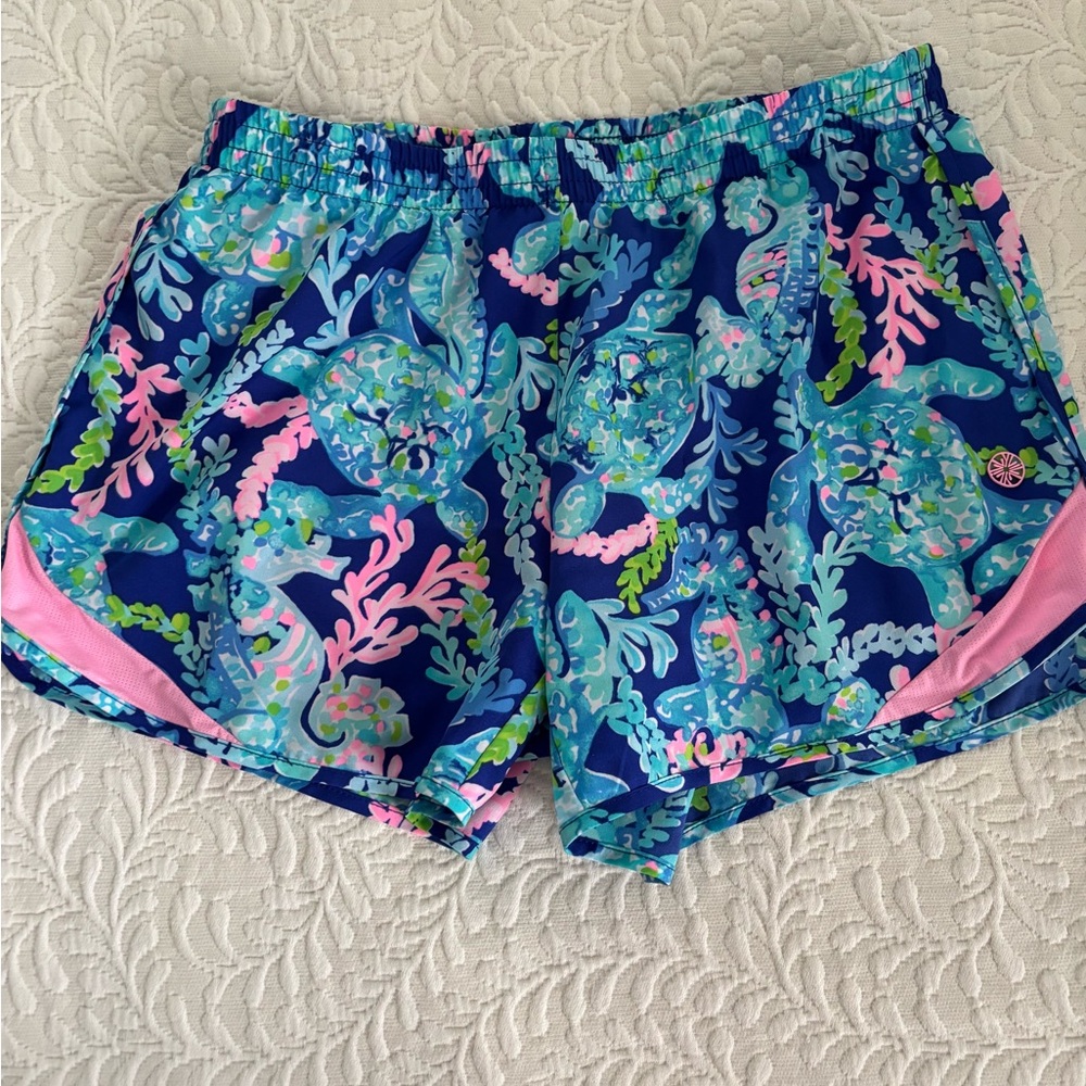 Lilly Pulitzer Blue and Pink Athletic Shorts Size XS EUC